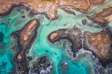 Sierkussen Canarische Eilanden Kust van eiland Lobos Fuerteventura  © Сергій Вовк