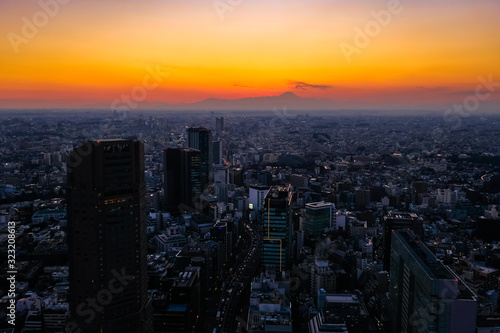 東京 渋谷スクランブルスクエア 展望台からの夕焼け © 健太 上田