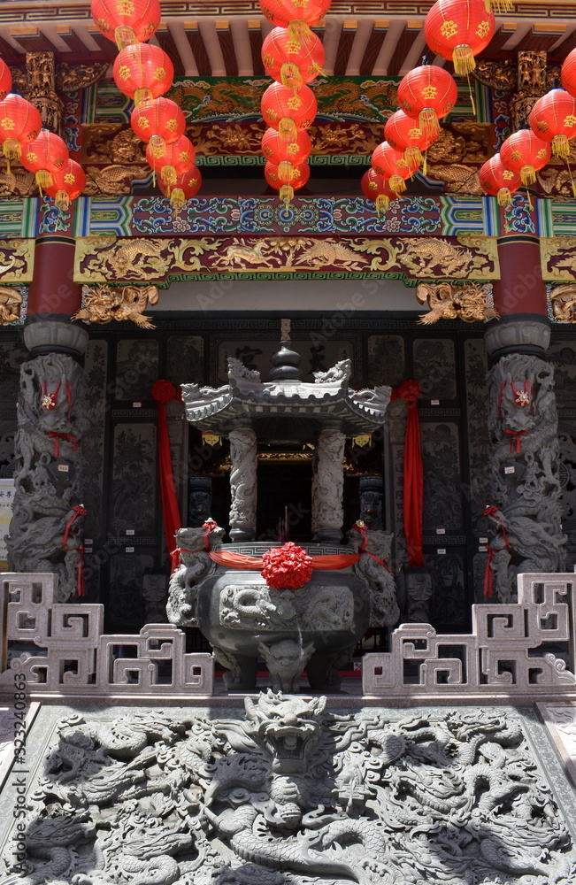 Large incense burning vessel at Thean Seng Keong temple in Penang
