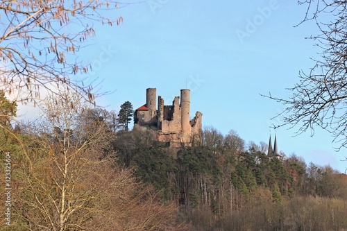 Die Burg Hanstein im Sp  twinter