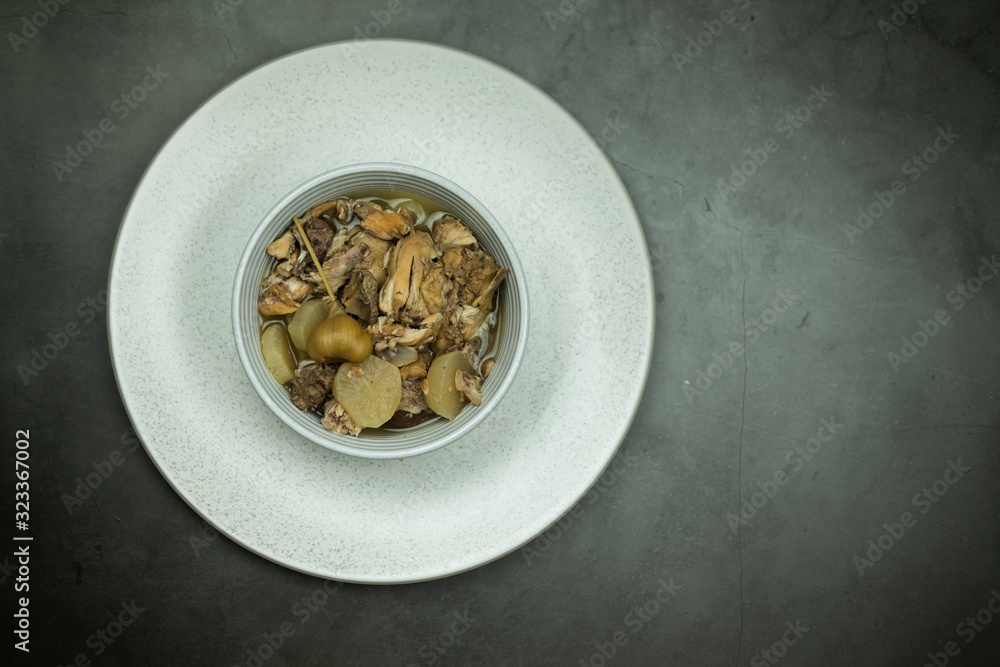 Chicken rib soup with radish