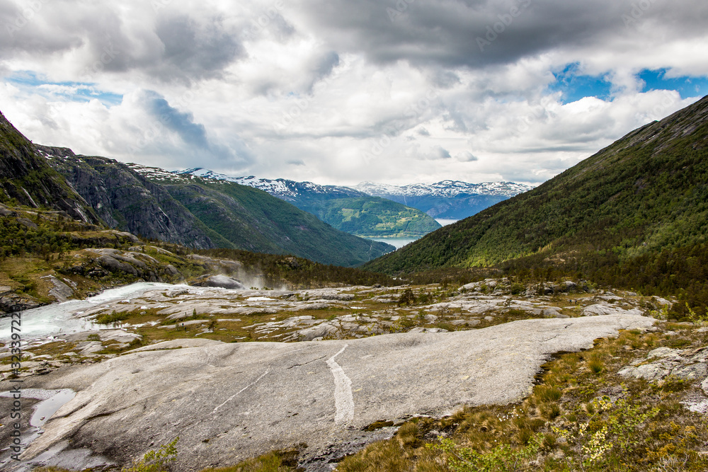 Stunning Hardagervidda National Park, Husedalen valley, Norway