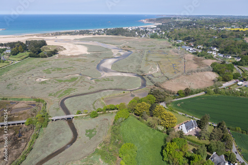 Vue aérienne sables d'or les pins