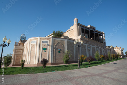 Wallpaper Mural Hazrat Khizr Mosque in Samarkand, Uzbekistan Torontodigital.ca