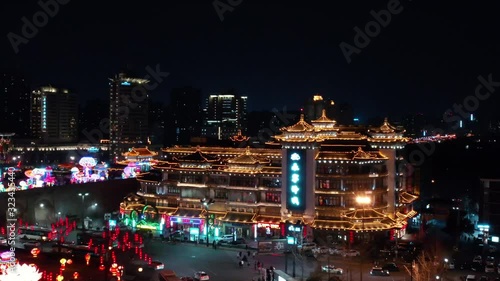 Wallpaper Mural Descending drone shot of Xian temple Torontodigital.ca