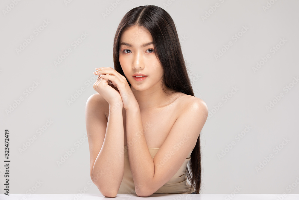 Young Asian Woman Holding Hands smile