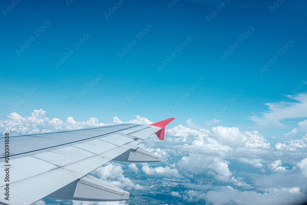 Fototapeta premium wing of airplane
