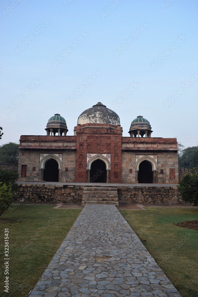 Complete view of Humayun Tomb New Delhi