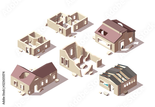 Abandoned buildings. Isometric broken houses city ruined objects vector architectural objects set. Abandoned isometric building architecture, ruin construction outdoor illustration