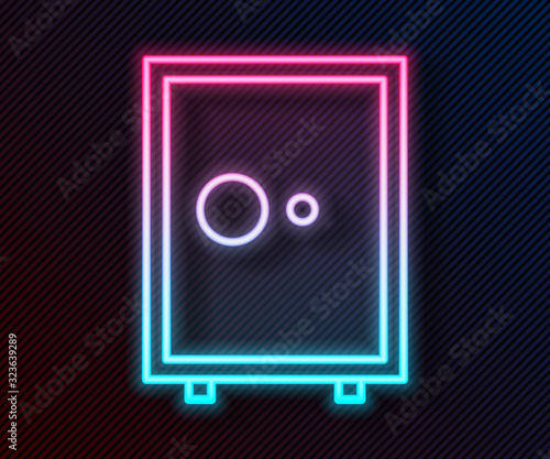 Glowing neon line Safe icon isolated on black background. The door safe a bank vault with a combination lock. Reliable Data Protection. Vector Illustration