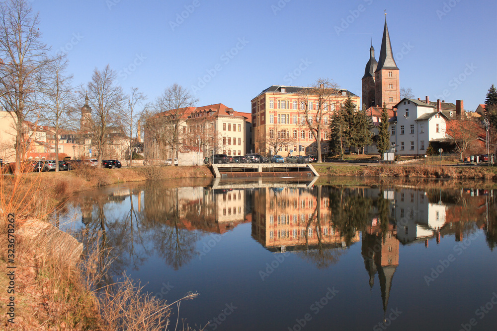Romantisches Altenburg; Kleiner Teich mit Roten Spitzen