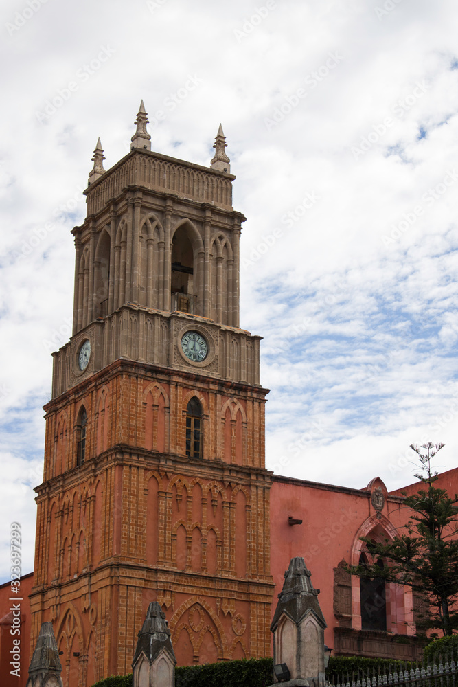 Obraz premium The Holy School of Christ or Church of San Rafael, in San Miguel de Allende, Guanajuato, Mexico