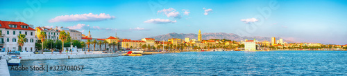 Fototapeta Naklejka Na Ścianę i Meble -  Amazing view of the promenade the Old Town of Split with the Palace of Diocletian and marina.