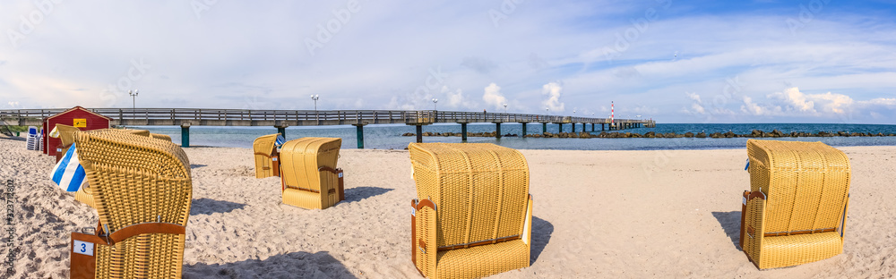 Naklejka premium Seebrücke, Wustrow, Deutschland