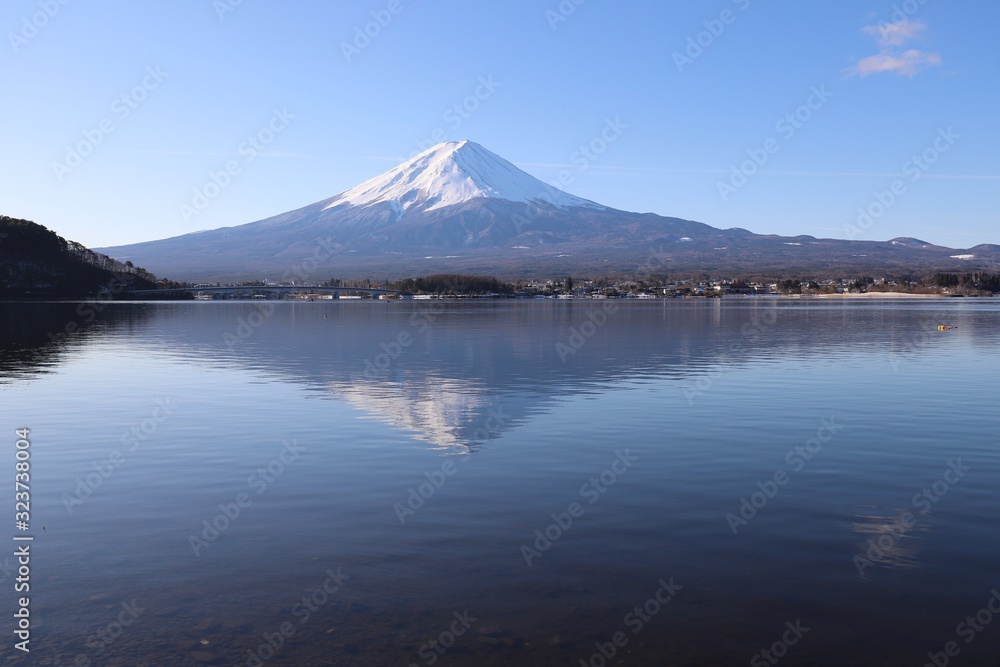 河口湖からの富士山