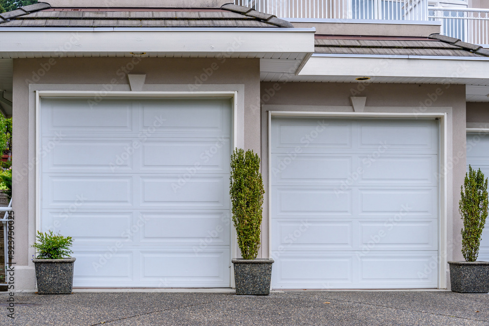 Fototapeta premium Garage door in Vancouver, Canada.