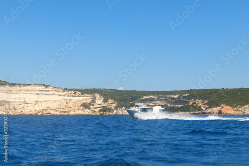 Fototapeta Naklejka Na Ścianę i Meble -  Excursion at the coast from Corsica
