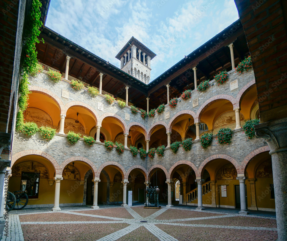 Fototapeta premium Palazzo Civico in Bellinzona