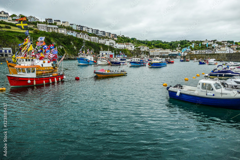 Cornwall England Mevagissey Fischerhafen Fischerboote