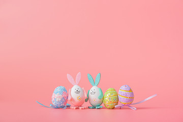 cute and cute easter background with easter eggs and bunnies