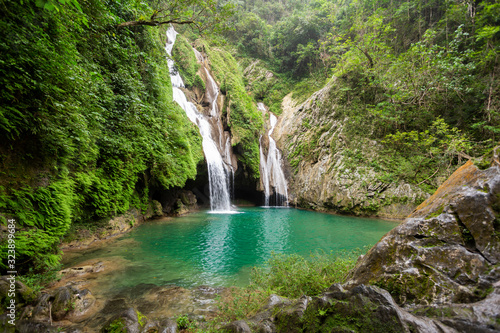 Tableau sur toile El Salto del Caburni, in the Topes de Collantes near Tinidad Cuba
