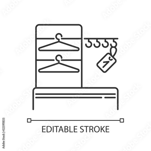 Wardrobe pixel perfect linear icon. Thin line customizable illustration. Dressing room, empty checkroom contour symbol. Cloakroom with trempels vector isolated outline drawing. Editable stroke