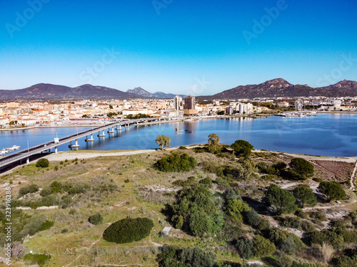Tableau sur toile aerial view of the city of olbia, sardinia