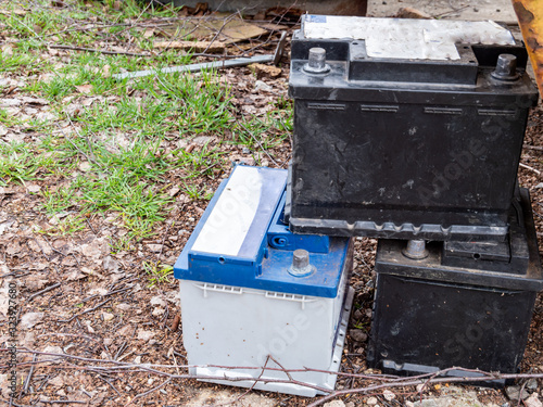 Obraz na płótnie Alte Autobatterien Wiederverwertung Recycling 