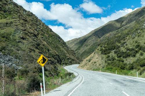 Road through New Zealand Mountains