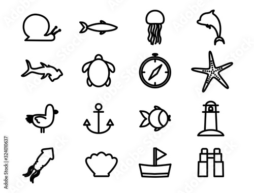 Isolated sea life silhouette style icon set vector design