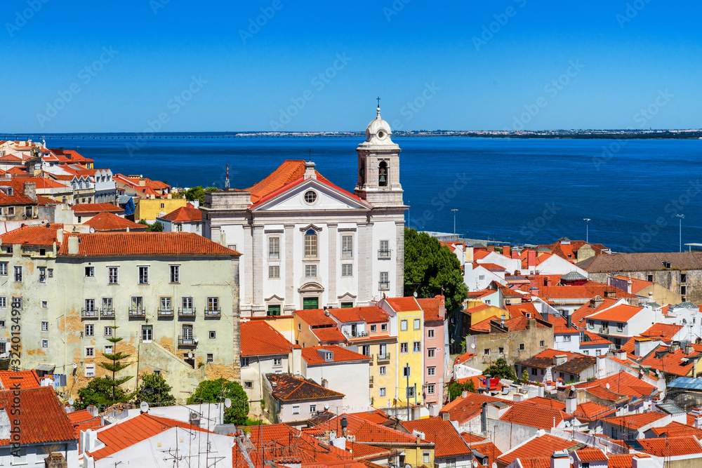 Fototapeta premium Lisbon, Portugal cityscape