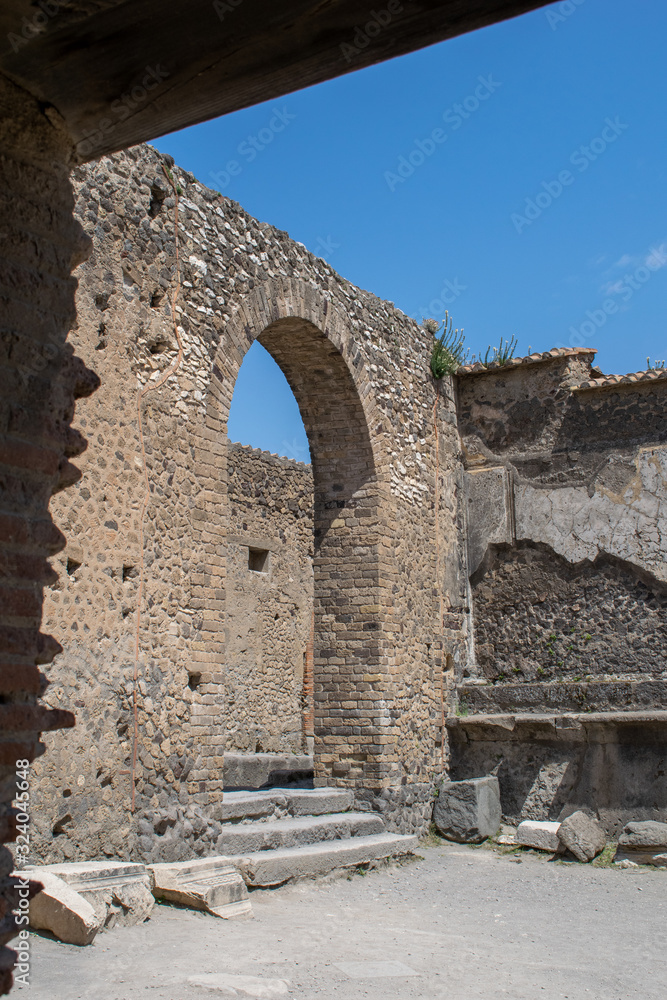 temple in pompei Italy