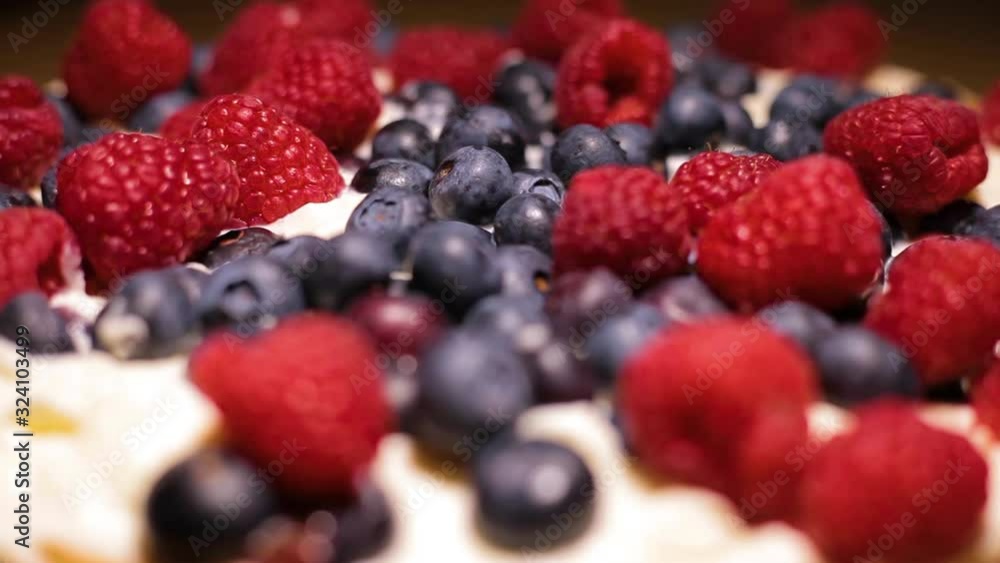 Mascarpone cake with blueberries and raspberries Mascarpone cake with blueberries and raspberries