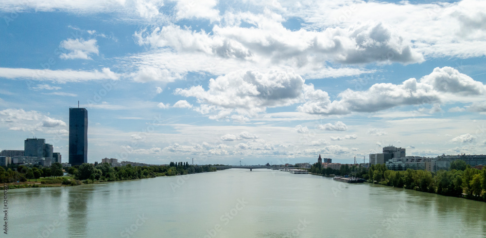 Naklejka premium Beautiful view of Danube river from bridge in Vienna, Austria, summer day