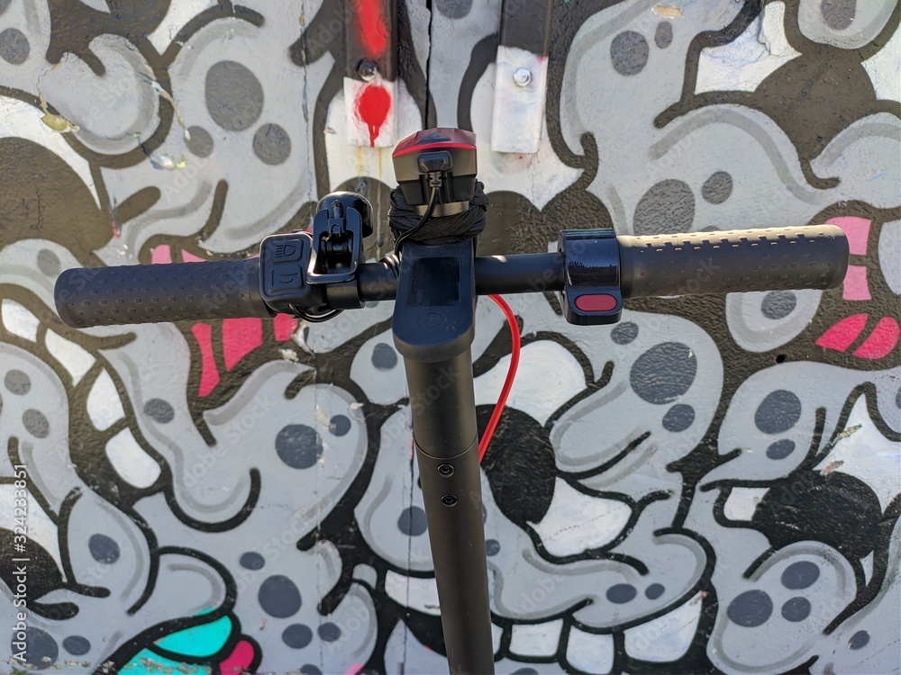 électrique scooter nouveau transport urbain, ville