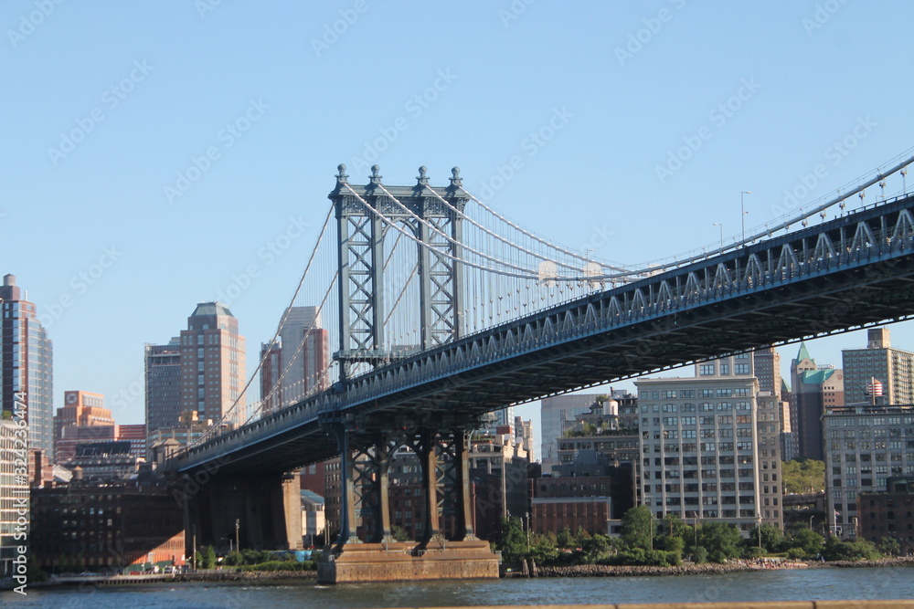 Manhattan bridge and downtown Brooklyn