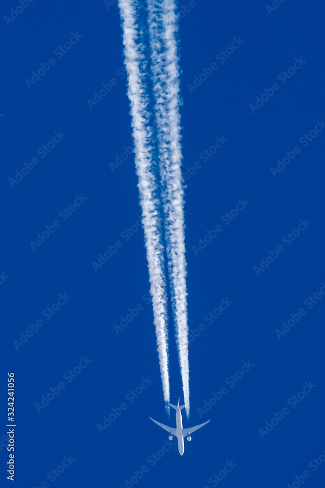 Naklejka premium Boeing 777 in flight.