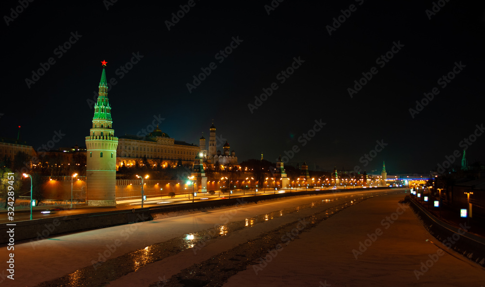 View of the Kremlin in Moscow from the embankment at night