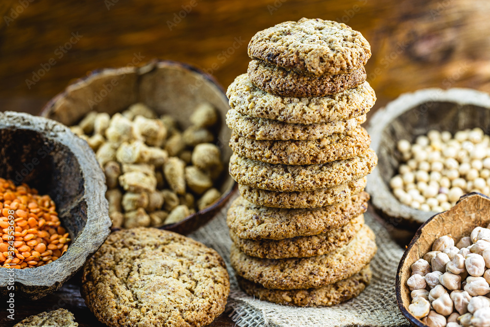 vegan cookie, without milk. Syrian lentils, soybeans, large chickpeas