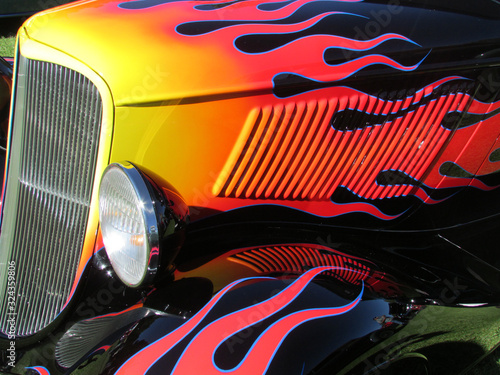 Fotografía flame paint on car