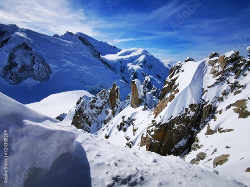 chamonix aquille du midi mont blanc winter paradise snow ski snowboard beautiful