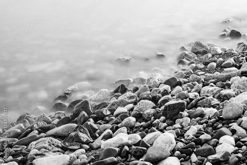 Obraz premium Sea shore and waves