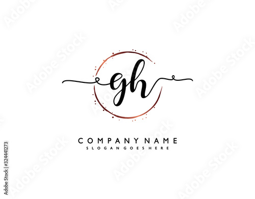 letter GH HG minimalist feminine handwriting logo. vector design of wedding invitation badges, fashion, beauty, photo