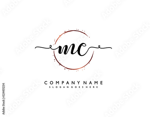 letter MC CM minimalist feminine handwriting logo. vector design of wedding invitation badges, fashion, beauty,