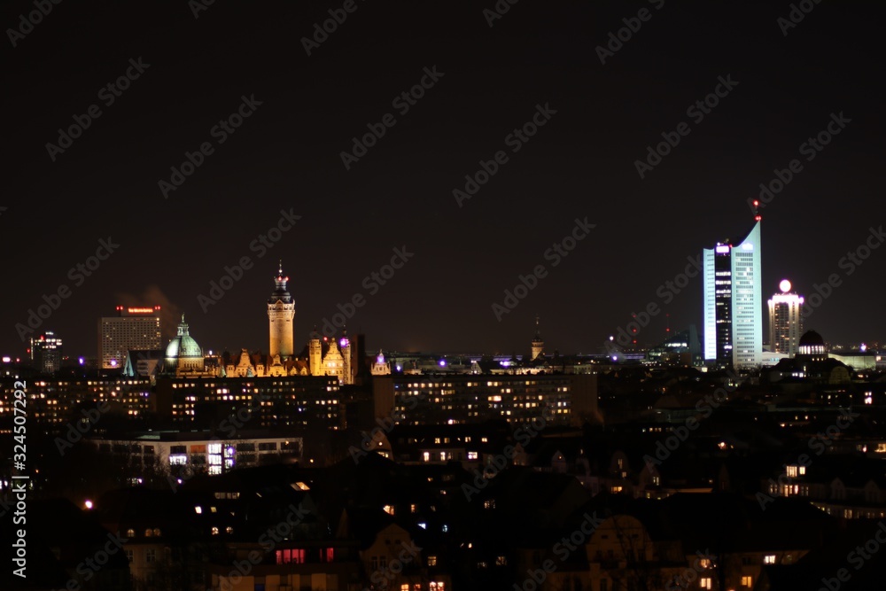 Leipzig Skyline bei Nacht
