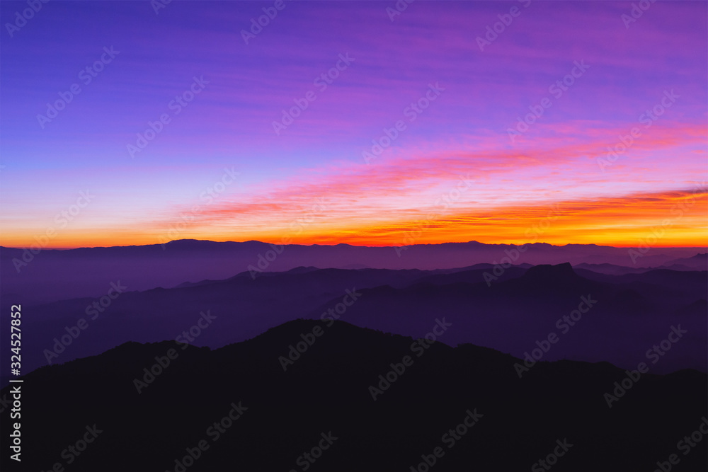 Obraz premium The first light in the amazing morning