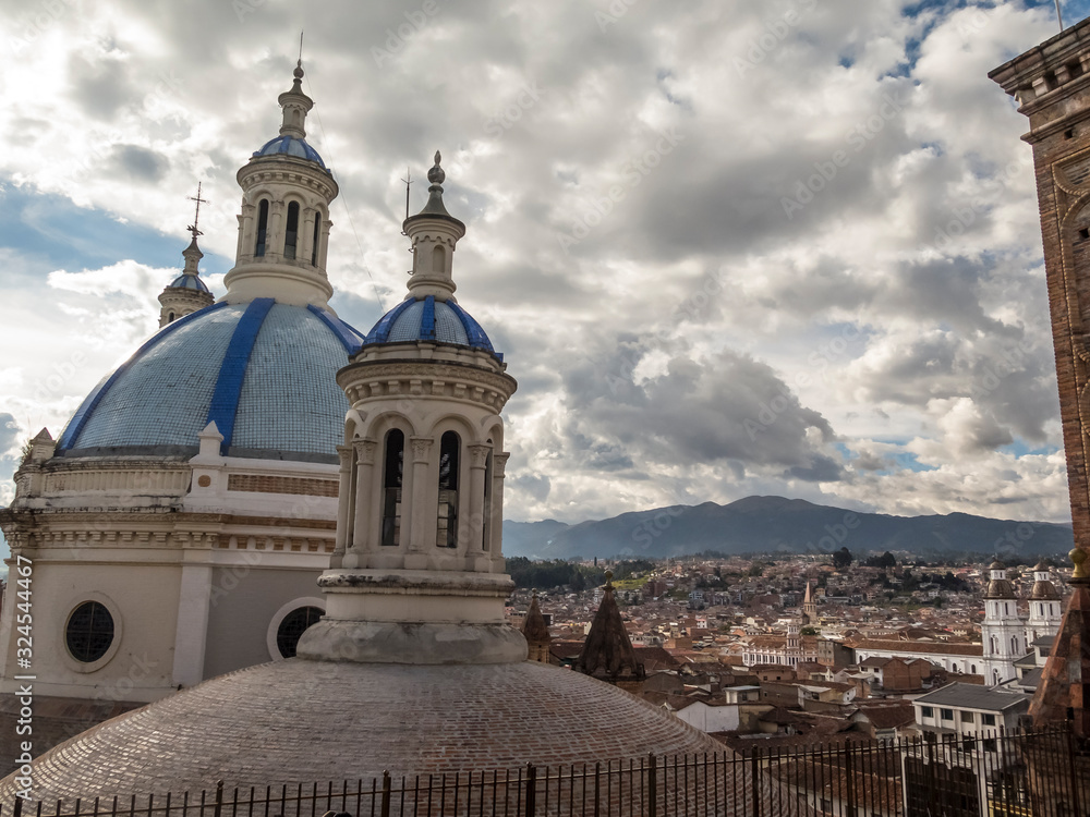 Obraz premium Cathedral in Cuenca, Ecuador.