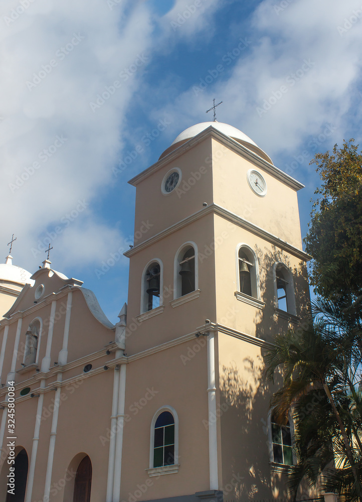 Iglesia colonial, del pueblo de COCOROTE