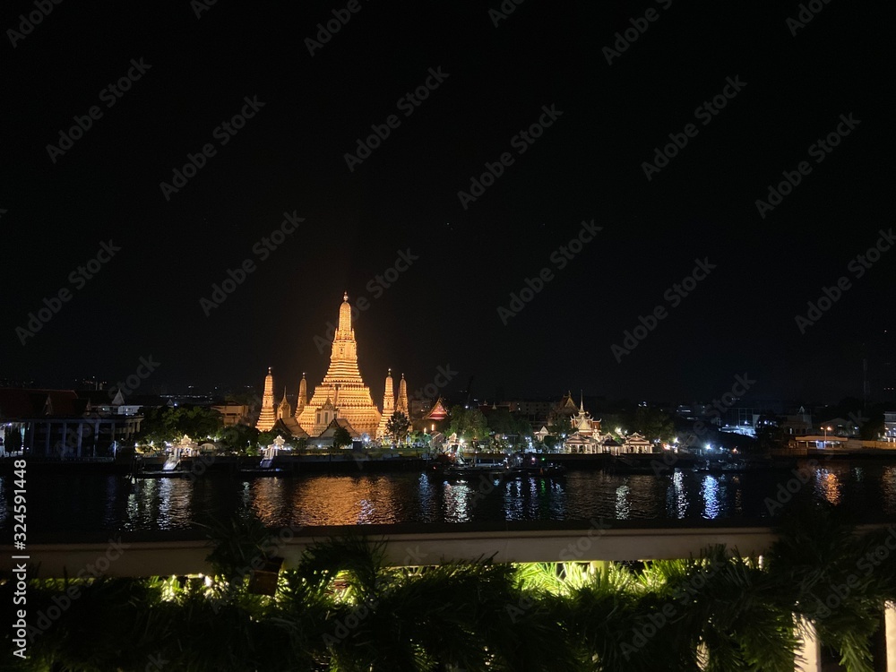 Obraz premium prague castle at night