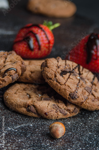 Chocolate cookies with strawberries